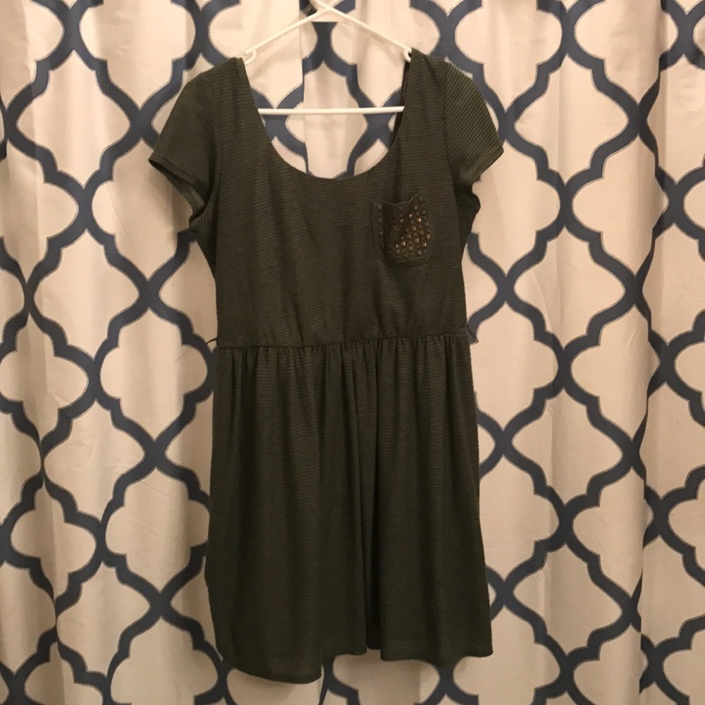 Dress with front pocket